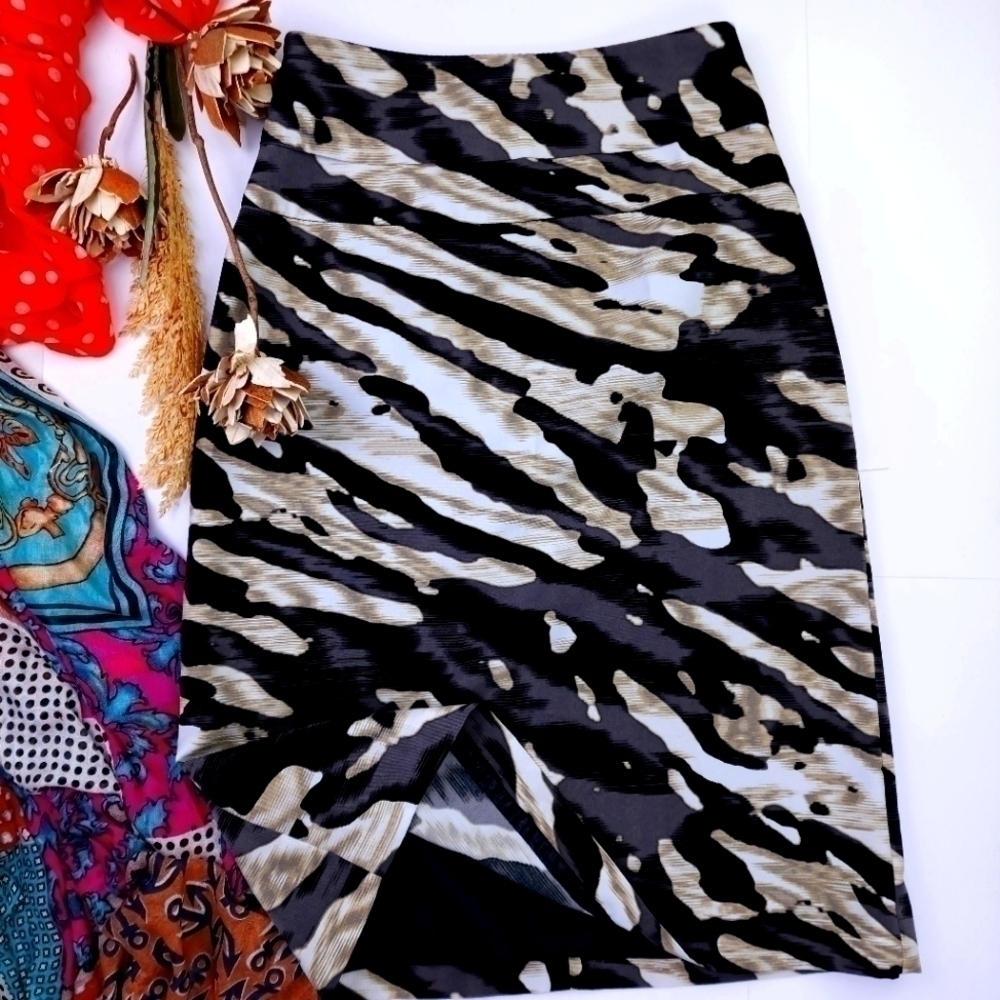 Worthington Black White Cream Skirt Sz 4